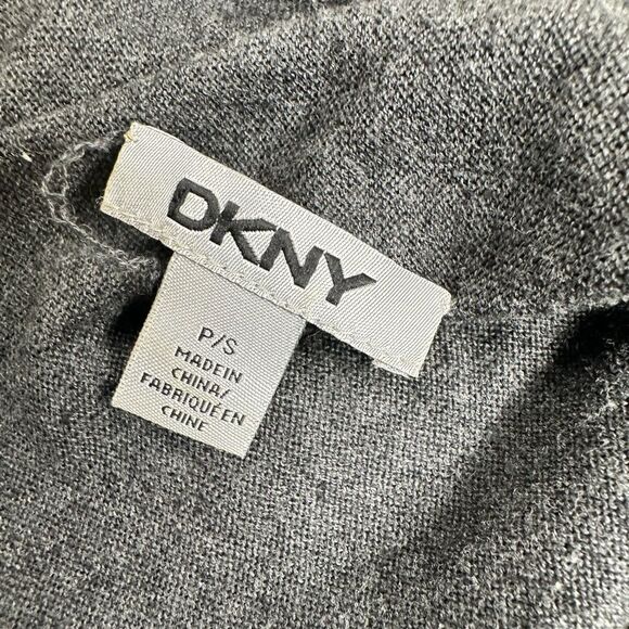 EUC DKNY Women’s Gray Open Front Cropped Long Sleeve Sweater Cardigan - Size S - Picture 3 of 4